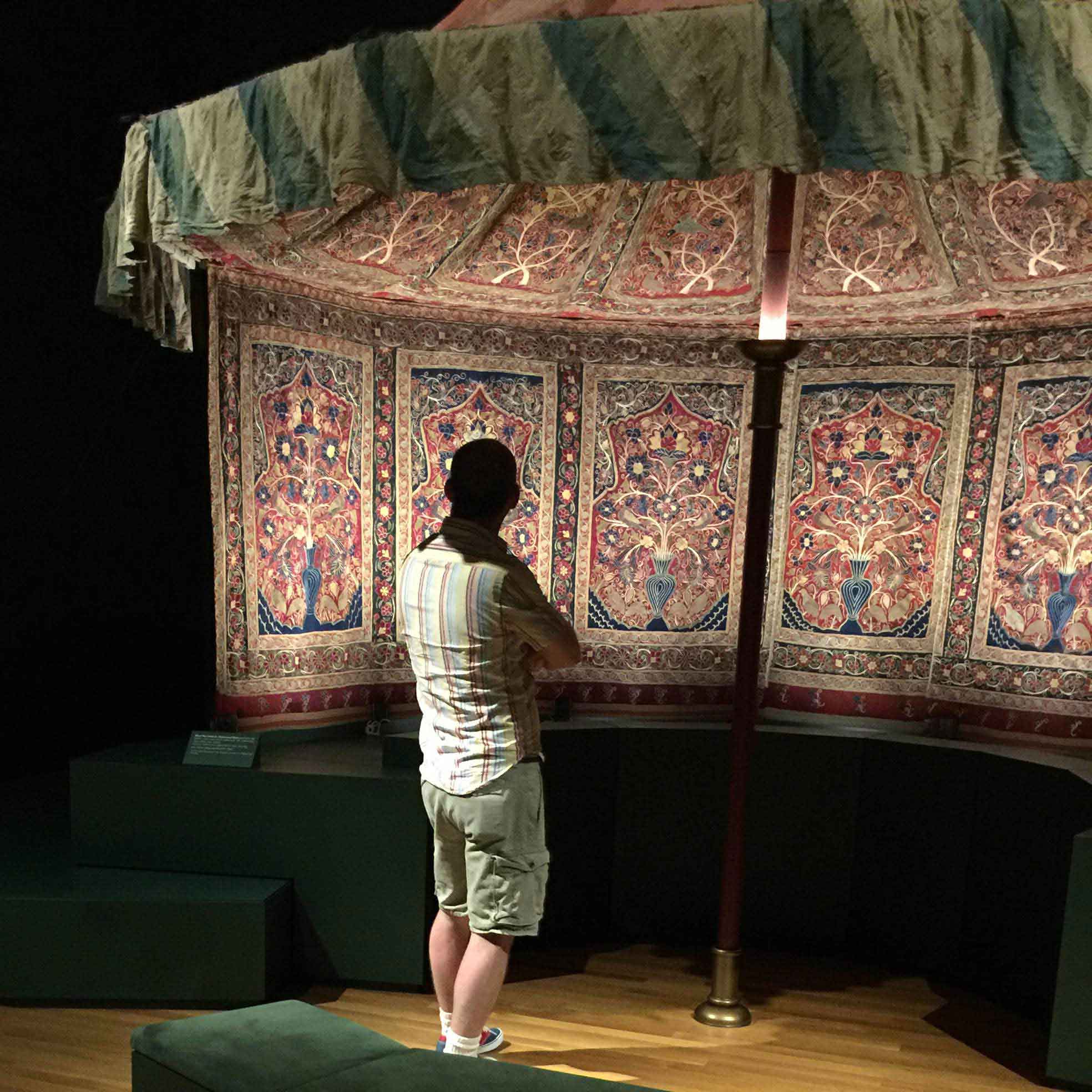 'Behold the Captivating Beauty' - The Ruggist viewing Muhammad Shah's Royal Persian Tent at The Cleveland Museum of Art | Image courtesy of Peter Kitchen