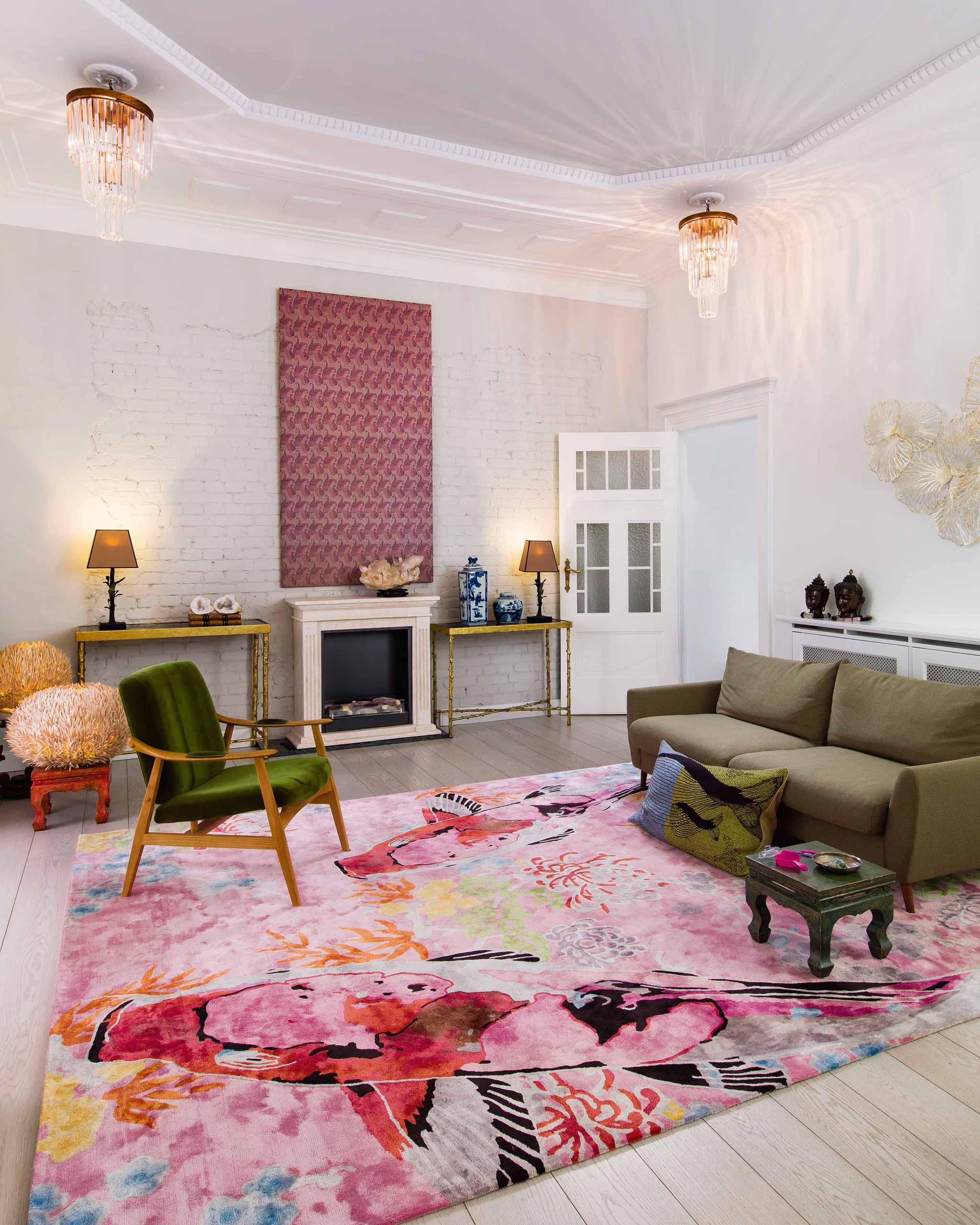 Koi 2 shown in colour Pink shown in situ as part of Rug Star by Jürgen Dahlmanns' 'Intimacy Berlin' Photogrpahy Project. |Image courtesy of Rug Star.